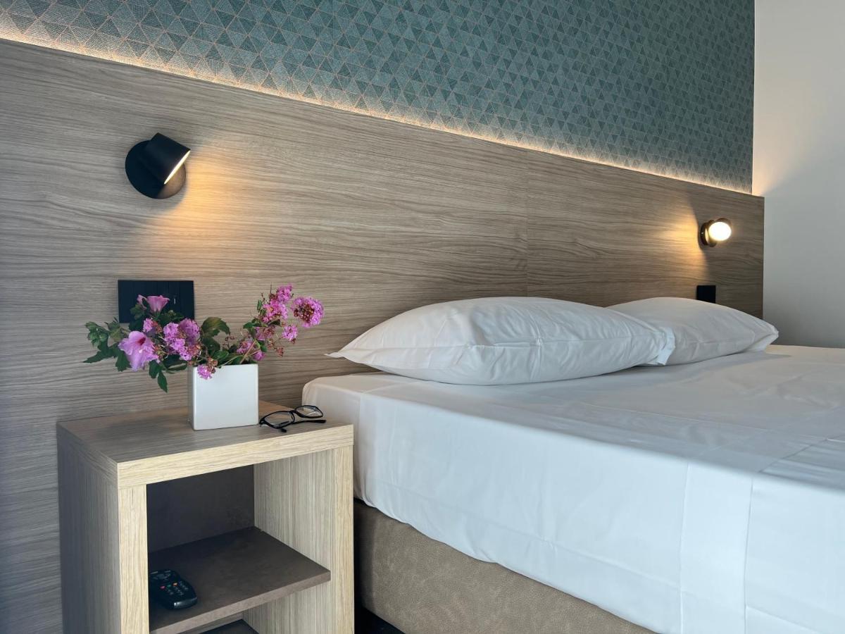 Hotel Gardenia رومانو كانافيسي المظهر الخارجي الصورة