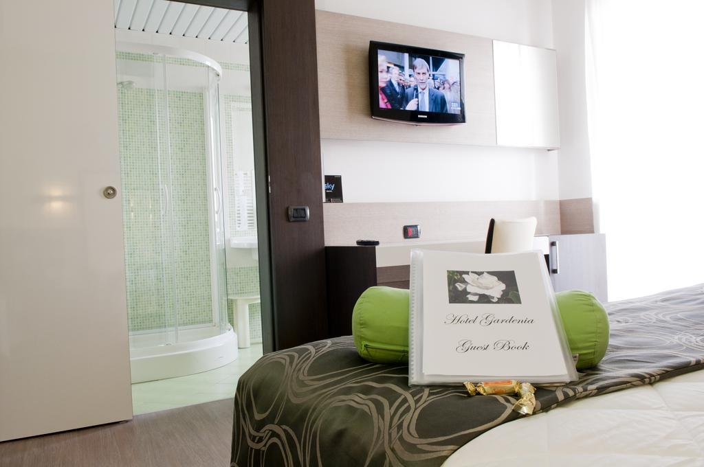 Hotel Gardenia رومانو كانافيسي المظهر الخارجي الصورة