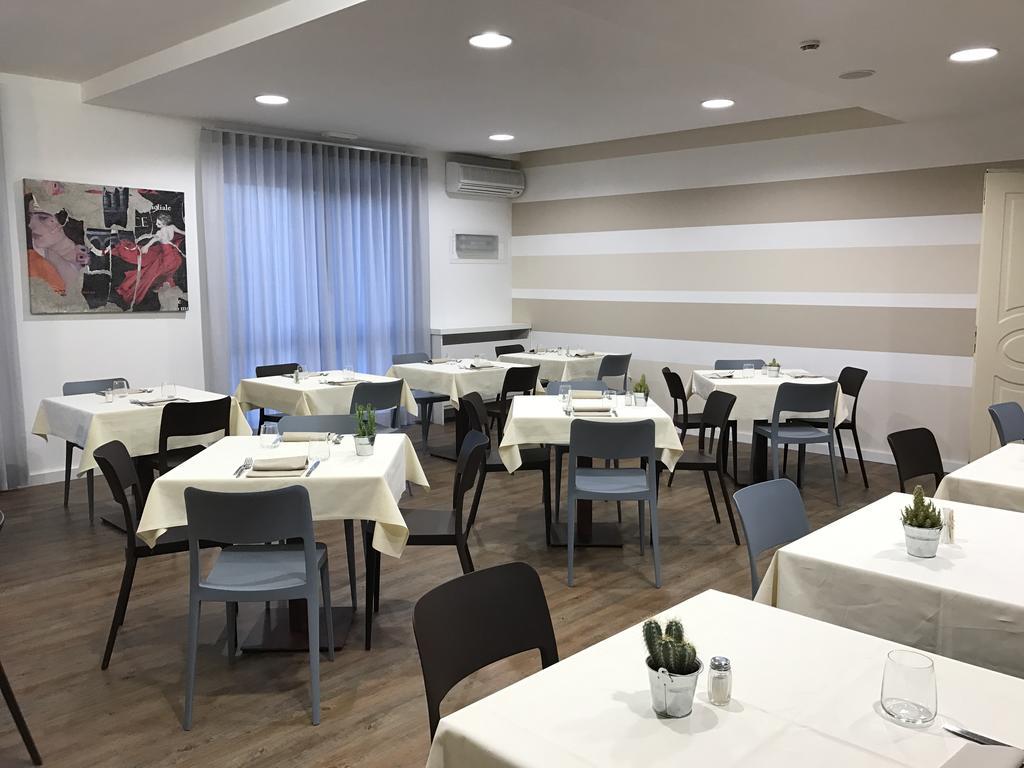 Hotel Gardenia رومانو كانافيسي المظهر الخارجي الصورة