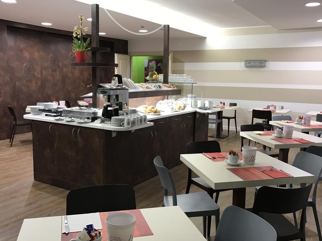 Hotel Gardenia رومانو كانافيسي المظهر الخارجي الصورة