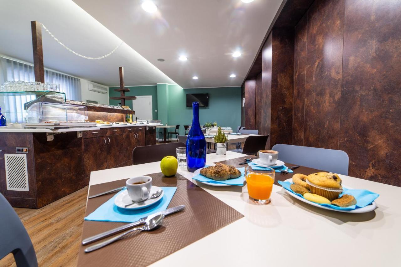 Hotel Gardenia رومانو كانافيسي المظهر الخارجي الصورة